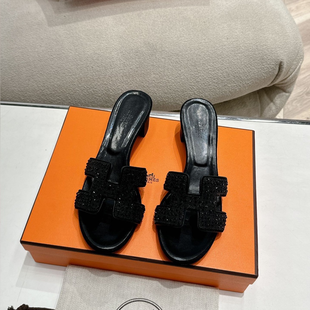 Herms Black High-Heeled Slides